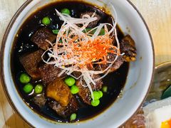 红酒软煮牛舌-小句号日本料理(江宁万达店)