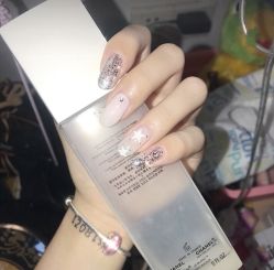 -Halo美甲美睫