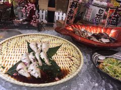 -四海一家自助餐(益田假日广场店)