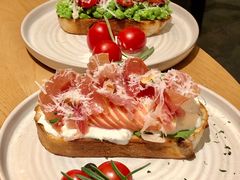 -O'eat Blossom&Pelican(深圳首店)