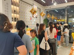 -Caidie Bakery采蝶轩(百越店)