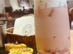 芝士莓莓牛乳-甘单茶事小馆(洋河店)