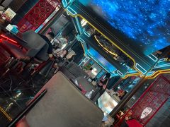 -屋有岛沉浸游戏旗舰店(中山公园店)