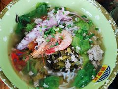 海鲜蟹仔粉-周记蟹仔粉(侨港风情街店)