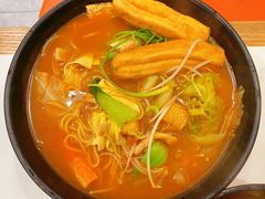-吕阿婆骨汤麻辣烫(云岗店)