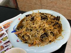 -小柒家第一锹东北菜(城关店)