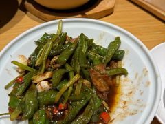 -关东小磨东北菜(上海长风大悦城店)