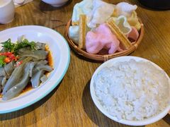 -隔壁老王·家常云南菜(花巷店)