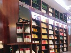 -新华书店(泉城路店)