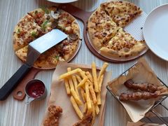 -必胜客(WOW万隆店)
