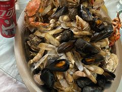 -宾朋海鲜美食餐厅·特色美食(兴海路店)