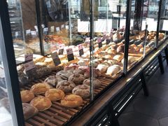 面包甜点陈列柜-原麦山丘(望京小街店)