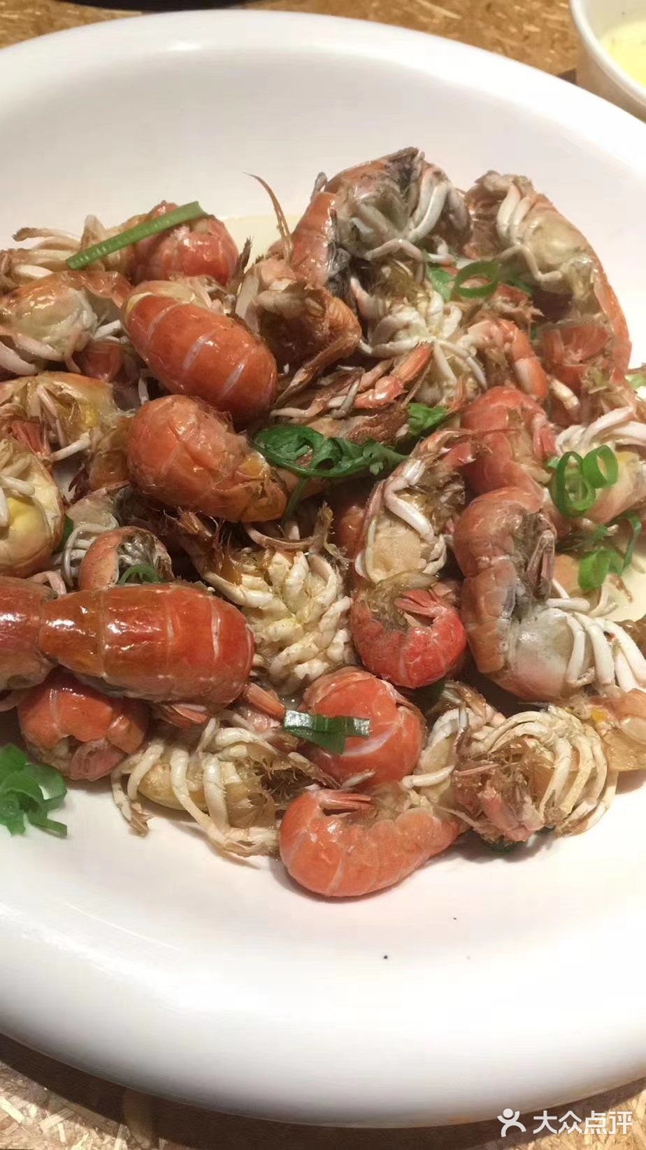 又来这家店,卢沟虾太肥了,个个满籽满黄