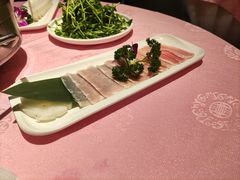 玫瑰肉-龙鲜会·澳门生鲜火锅(诚品店)