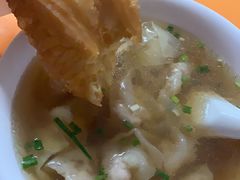 -张阿三馄饨店