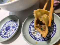-老新隆牛肉锅贴(新街口店)