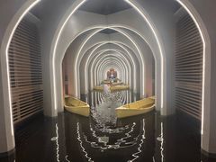 -涨巢·潮玩水疗局