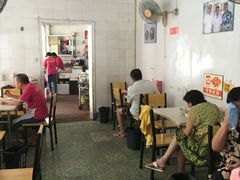 大堂-非遗·爱西干面(小公园总店)