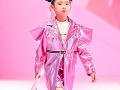 -翎秀服装模特