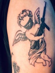 -刺客纹画纹身·洗纹身·穿孔饰品