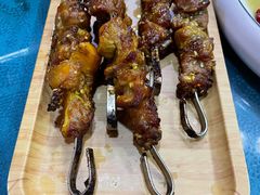 -乡村馕坑肉·烧烤·新疆菜·本地人更爱吃(阿勒泰首店)
