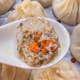 必吃榜，也是上海唯1一家米其林必吃榜蟹粉小笼