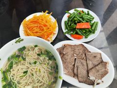-陇上全荟兰州传统牛肉面(延吉路店)