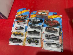 -逝水玩具折扣店