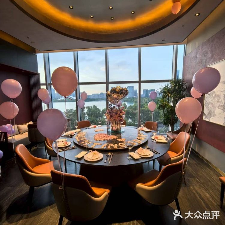 家人们,这家宝藏餐厅已被我收入囊中!!