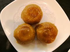 黄桂柿子饼-西安饭庄·非遗陕菜(钟楼店)