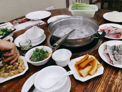 -正能量脆肉鲩火锅