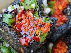 -黑色经典臭豆腐·湖南特产(坡子街店)