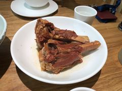 金牌酱棒骨-上关雪東北菜(中房金谊店)