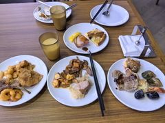 -东方明珠·空中旋转餐厅