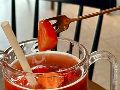 草莓乌龙-gaga(北京新中关购物中心店)