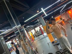 -佳禾健身(三元里店)