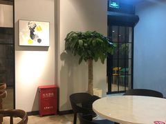 -黄弟大排档·湖南菜·小龙虾·小海鲜(凯旋北路店)