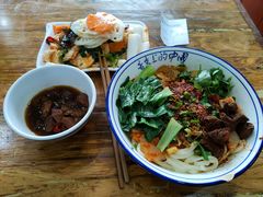牛肉扯面-老白家面馆(测绘东路总店)