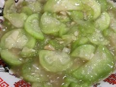 -湖南人家湘菜馆(镇江路店)