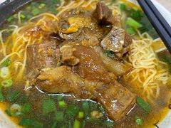 咖喱牛腩面-彩香园咖啡美食(海南花园第2座店)