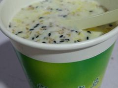 -清真老马家国华牛奶鸡蛋醪糟(正宁路店)