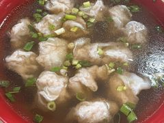 -张阿三馄饨店