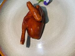 爆汁玻璃乳鸽-台山侨雅海鲜粥底火锅(台山侨雅花苑店)