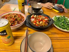 -堂瓦里·33年传统赣菜(第一街区店)