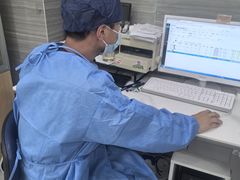 -上海仁爱医院口腔科 · 种植