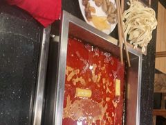 -百年川椒重庆老火锅(光谷店)