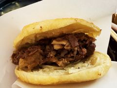-闫家驴肉老店(华电一校店)