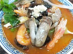 -亚忠小吃店(曾厝垵店)