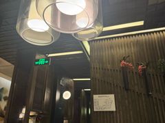 -爱碗亭·鲜炒湖南菜(壹城中心店)