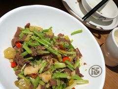 -江渔儿酸菜鱼专门店(明珠广场店)